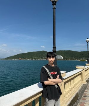黃毓軒 {"ARInfo":{"IsUseAR":false},"Version":"1.0.0","MakeupInfo":{"IsUseMakeup":false},"FaceliftInfo":{"IsChangeEyeLift":false,"IsChangeFacelift":false,"IsChangePostureLift":false,"IsChangeNose":false,"IsChangeFaceChin":false,"IsChangeMouth":false,"IsChangeThinFace":false},"BeautyInfo":{"SwitchMedicatedAcne":false,"IsAIBeauty":false,"IsBrightEyes":false,"IsSharpen":false,"IsOldBeauty":false,"IsReduceBlackEyes":false},"HandlerInfo":{"AppName":2},"FilterInfo":{"IsUseFilter":false}}